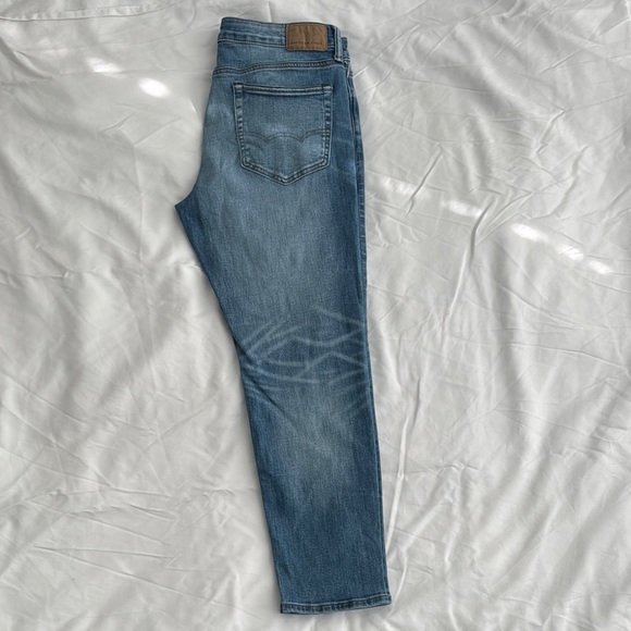Men's Blue Jeans - Picture 8 of 10